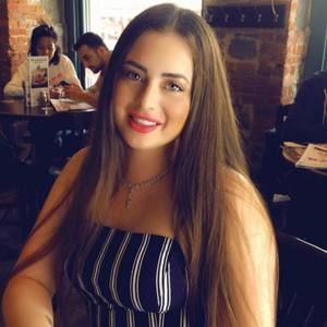 Meet your Posher, Caterina